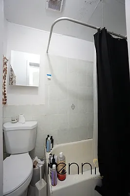 Rented by Rennit Inc. | media 16