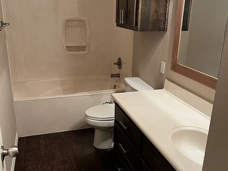 4430 Huntley Dr — Photo 17