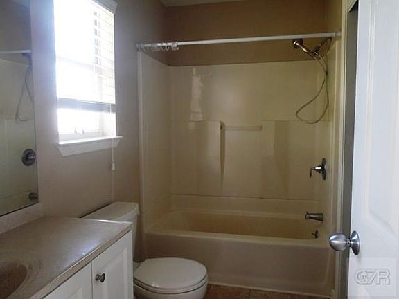 5th image of 11821 Dale St