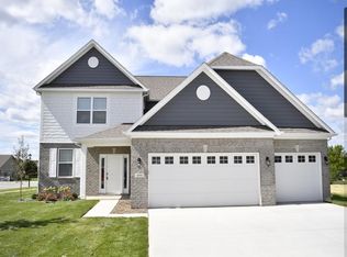 1646 Beach St, Greenwood, IN 46142