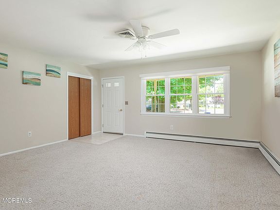 3rd image of 307 Westbrook Drive