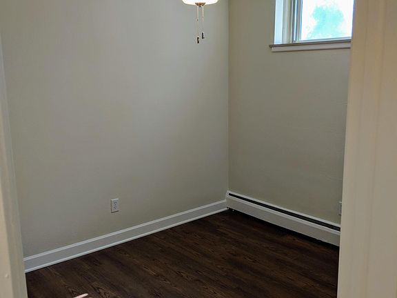2nd image of 1045 Cleveland Ave S APT 14