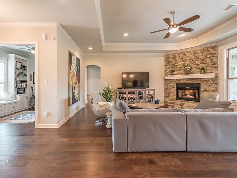 2616 Point River Cv — Photo 18