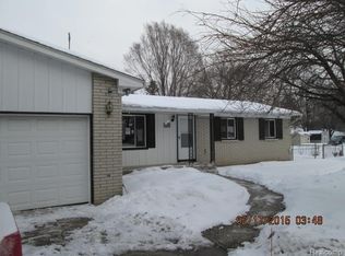 3051 Eastern Ave, Rochester Hills, MI 48307