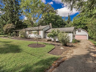 131 Fairview Rd, Chagrin Falls, OH, 44022