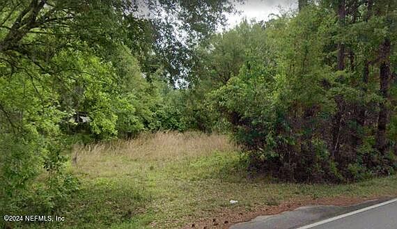 2nd image of 893 W RIVER Road