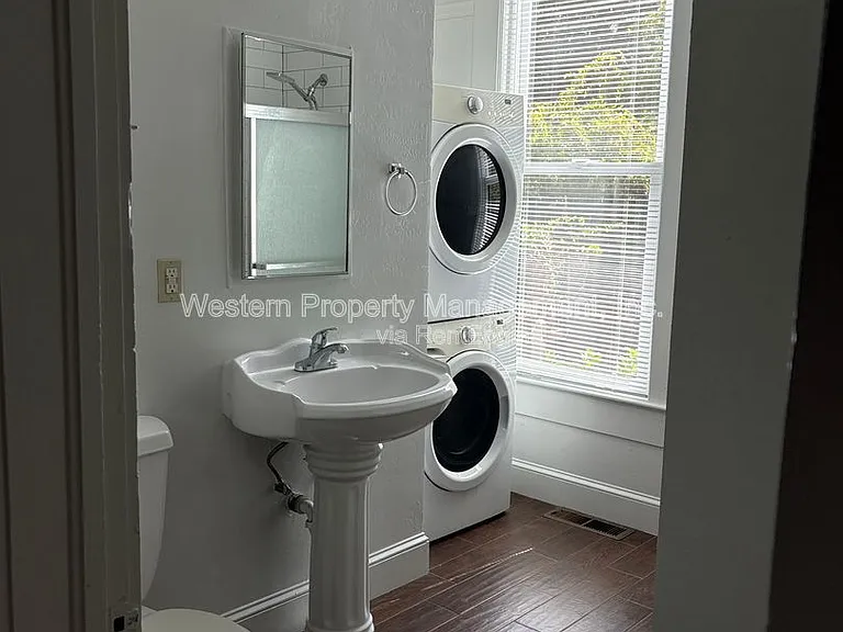 6201 Soquel Dr #9 — Photo 7
