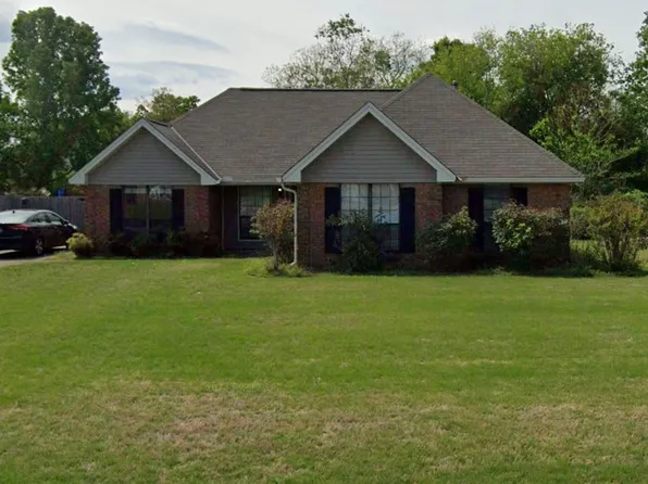 728 Sweet Ridge Rd, Prattville, AL 36066