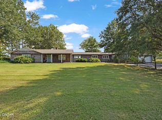 3280 Old Jackson Rd, Bells, TN 38006