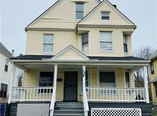 664 E 102nd St, Cleveland, OH 44108