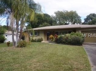 2041 Golf View Dr, Dunedin, FL 34698