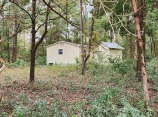 136 SW Roberts Ave, Fort White, FL 32038