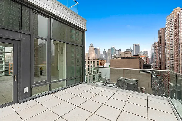 Rented by MOTION New York | media 1