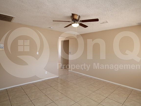 5th image of 4312 E Burgess Ln