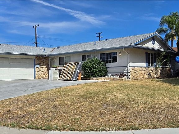 2nd image of 1167 Serene Dr