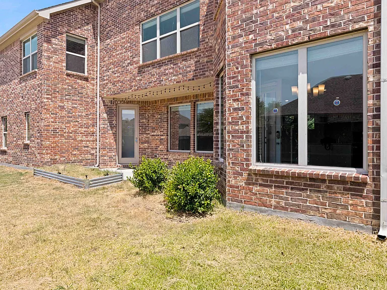 4524 Del Rey Ave — Photo 15