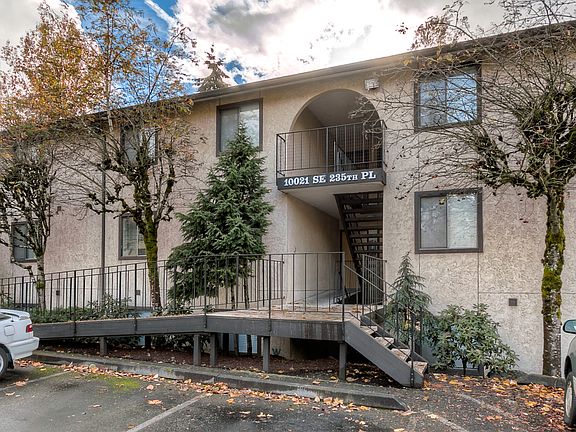 3rd image of 10021 SE 235th Pl APT B104