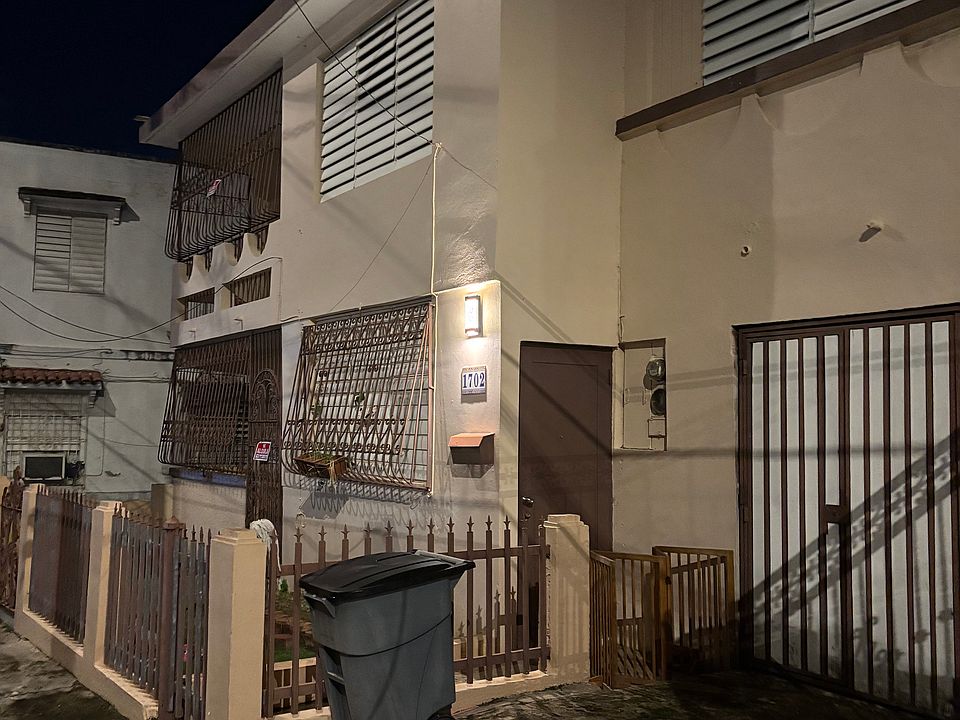1st image of 1702 Calle Victoria