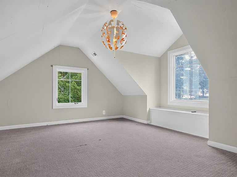 7818 Leland Rd — Photo 38