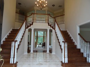 7091 Balmoral Forest Rd, Clifton, VA 20124