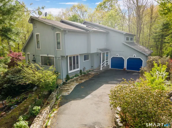 26 Vidich Lane, Naugatuck, CT 06770