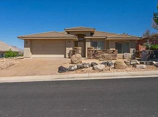 215 S Valley View Dr, Hurricane, UT 84737