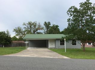 42 Lake Court Loop, Ocala, FL 34472