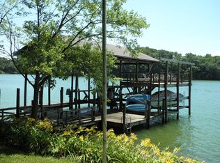 Colonial Harbor Dr, Louisville, TN 37777