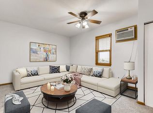 2609 E 24th St #1, Minneapolis, MN 55406