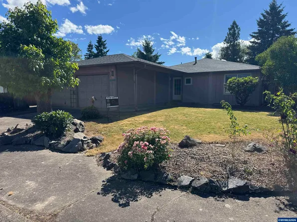 4130 Clay Pl SE, Albany, OR 97322