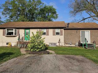 110 S 17th St, Fairfield, IA 52556