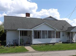 49 Midland St, Smithfield, PA 15478