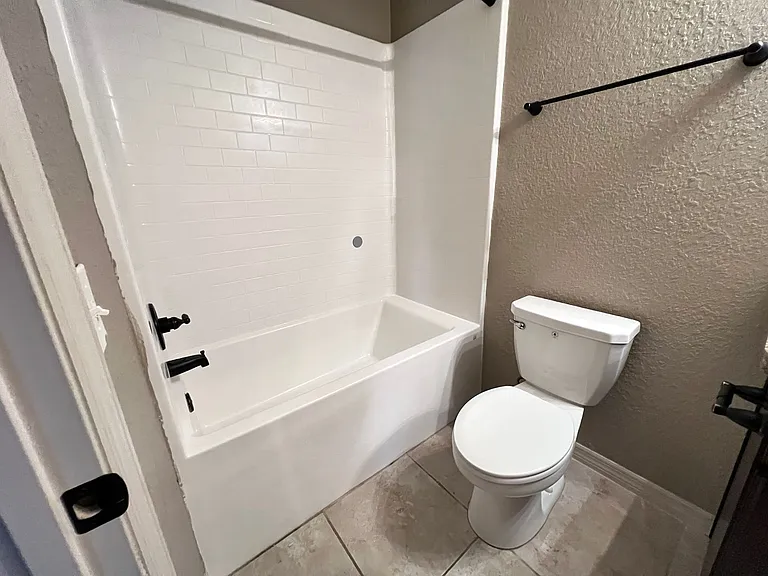 485 Marion Oaks Ln — Photo 19
