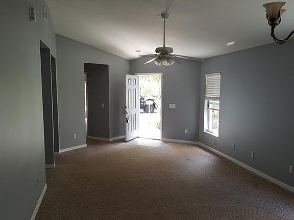 4th image of 1528 Marsh Wood Dr