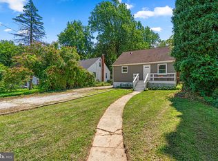 1827 Clearwood Rd, Parkville, MD 21234