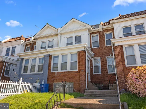 1143 Pratt St, Philadelphia, PA 19124