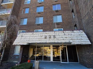 225 S Rohlwing Rd UNIT 103, Palatine, IL 60074