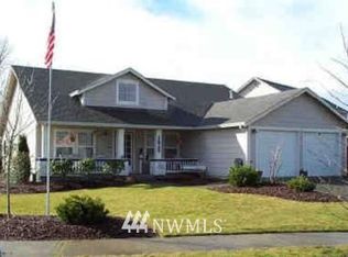 15707 67th St E, Bonney Lake, WA 98391