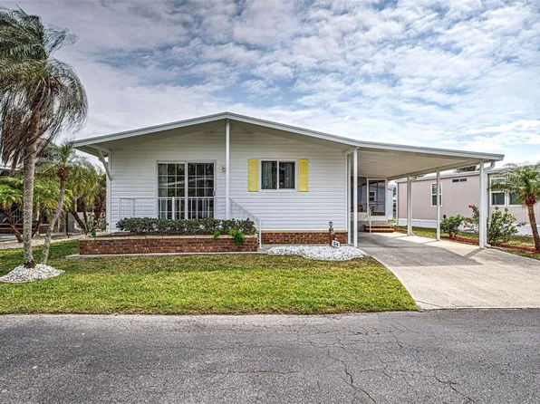54 N Easter Island Cir, Englewood, FL 34223