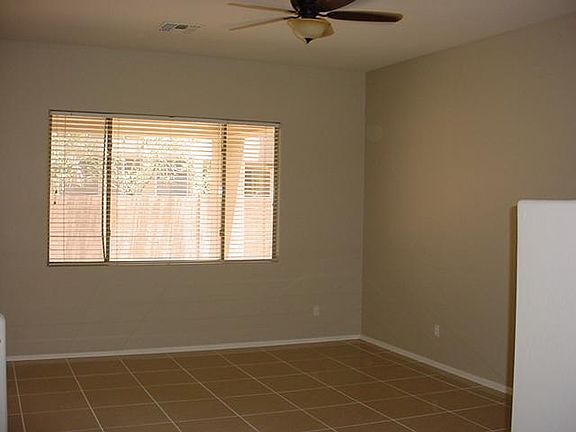 5th image of 1917 W Periwinkle Way