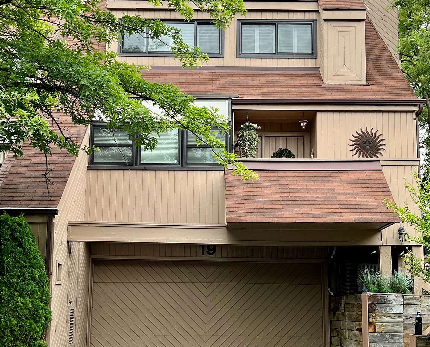 19 John Bean Ct. UNIT 19, Pt Washington, NY 11050 Zillow