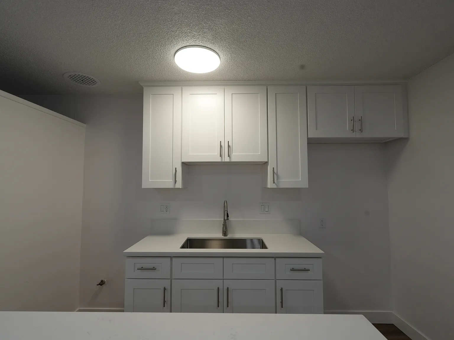 1 bed, $2,200 — Photo 3