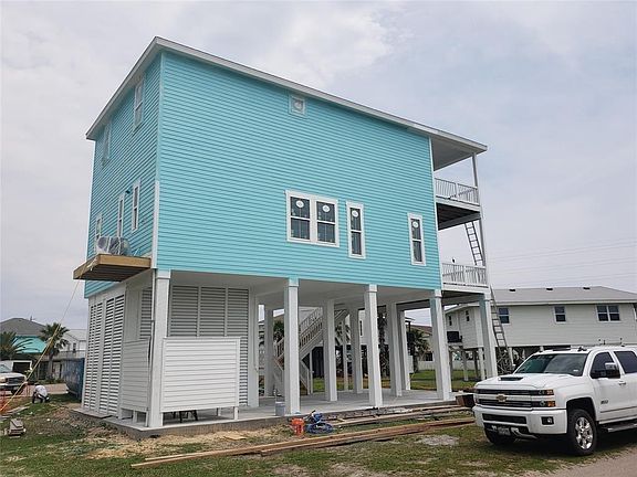 4th image of 22818 Fresca St