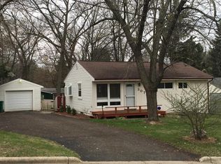 307 28th St N, Springfield, MI 49037