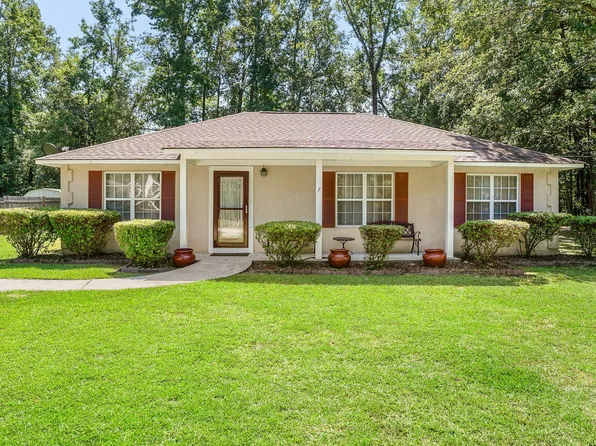 7 Center Point Dr, Yemassee, SC 29945
