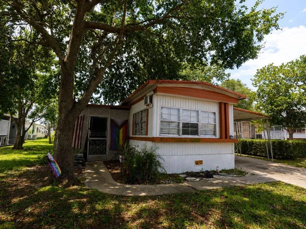 2879 Stallion Dr #623, Orlando, FL 32822