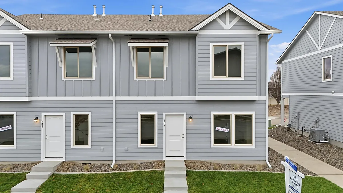 Building Photo - 653 N Creative Way