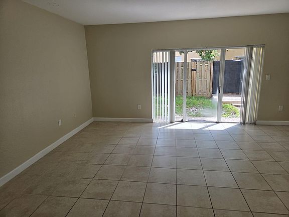 4th image of 1575 NE 33 Avenue #101