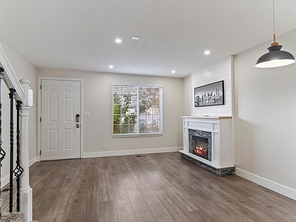 2nd image of 586 W 1950 N