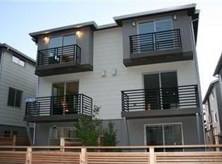 2445A 55th Ave SW, Seattle, WA 98116